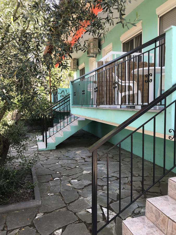 Maria Rooms וראסנה מראה חיצוני תמונה